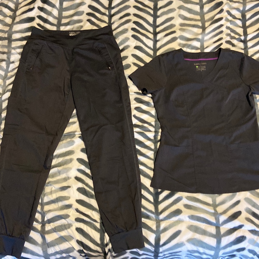 Healing Hands Scrub Set